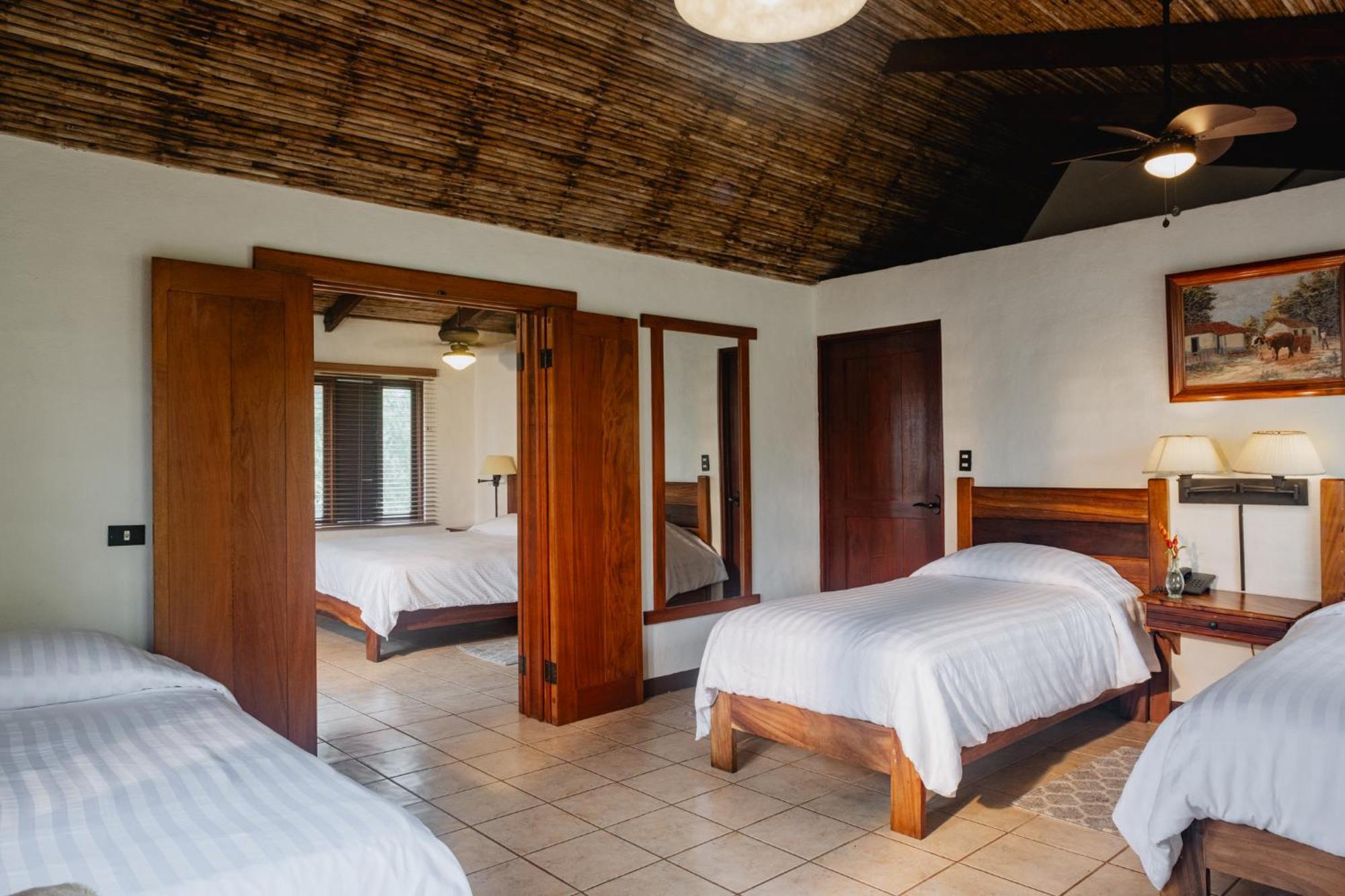 Villa Blanca Cloud Forest Hotel & Retreat San Ramon  Room photo